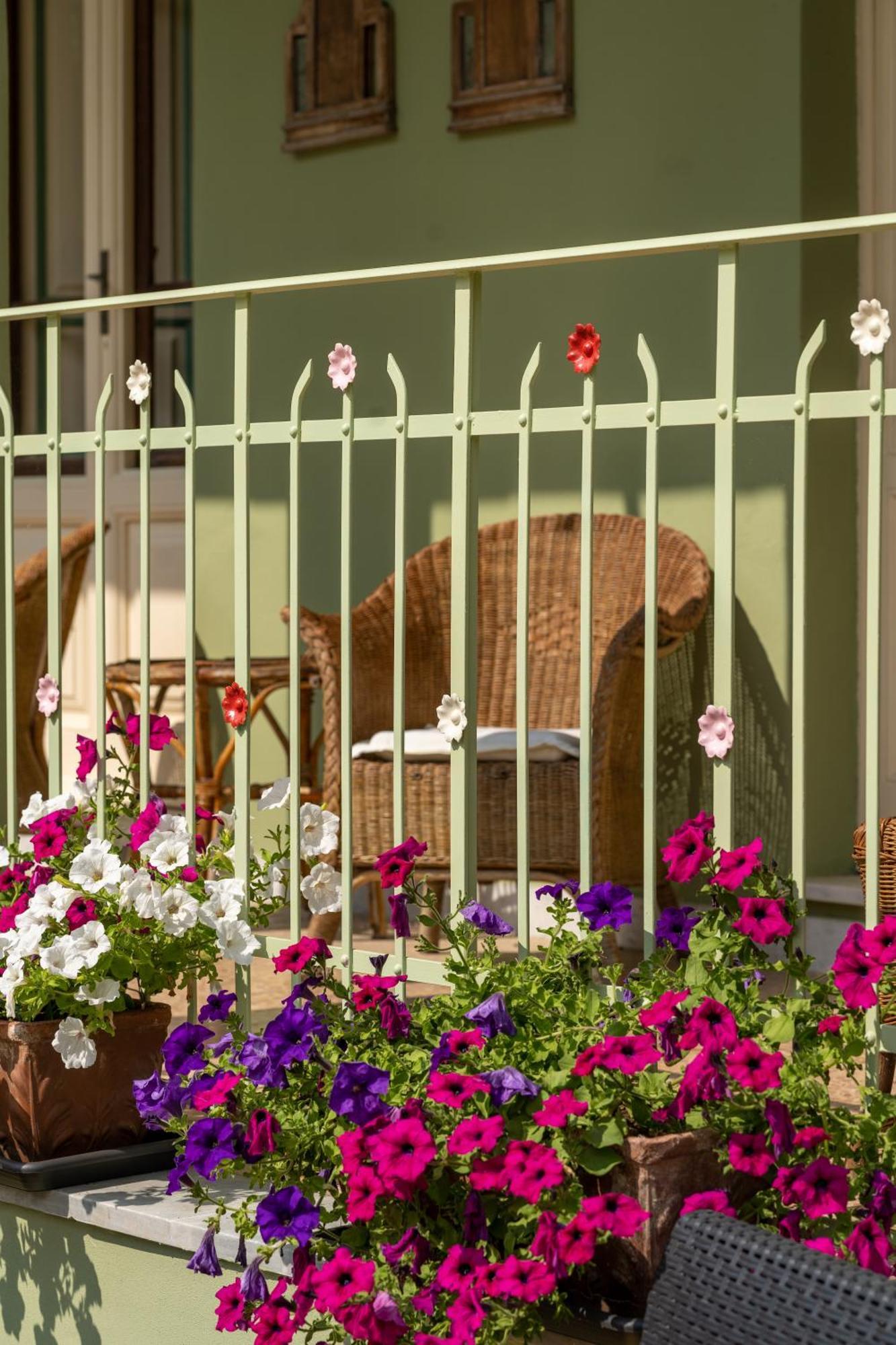 La Locanda Del Geco Marina di Pietrasanta Exterior foto